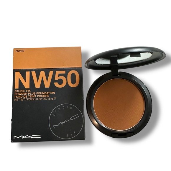 MAC Cosmetics Studio Fix Powder Plus Foundation - NW50 Tan - Picture 1 of 3
